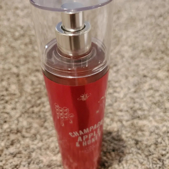 Bath and Body Works Champagne Apple & Honey Fine Fragrance Mist 8 fl. oz - Picture 2 of 3